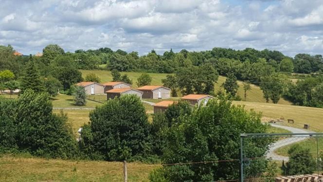 Les Chalets D Hermine Montredon-Labessonnié エクステリア 写真